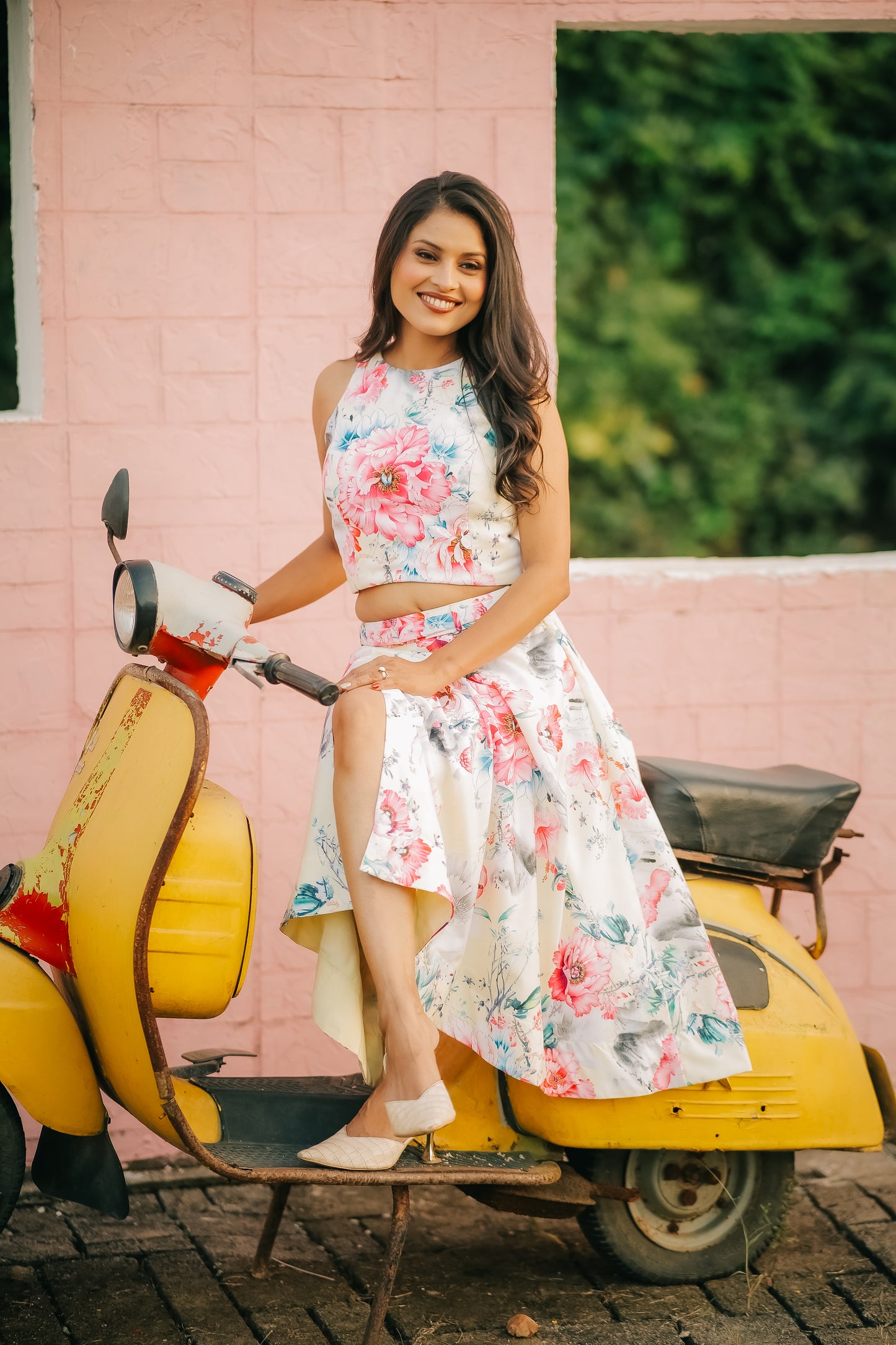 Light Lemon Color Skirt Top